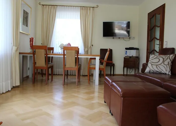 Semesterbostad Almyssen Alsbach